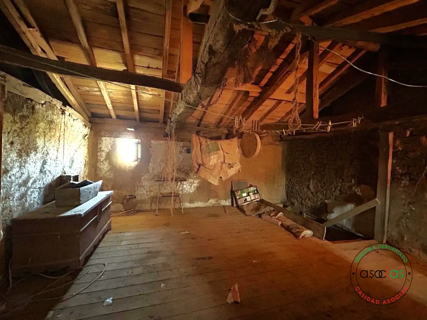 Detached homes for sale in Sahagún  with Heating, Private garden and Storage room