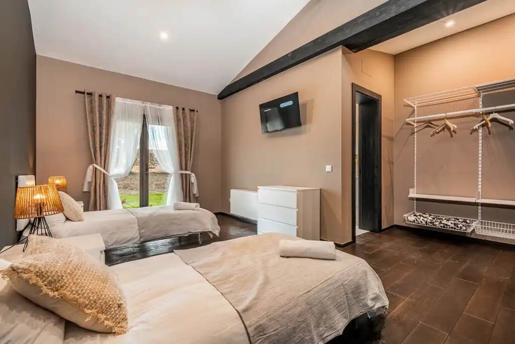 Schlafzimmer von Country house zum Verkauf in Marratxí mit Klimaanlage, Heizung und Privatgarten