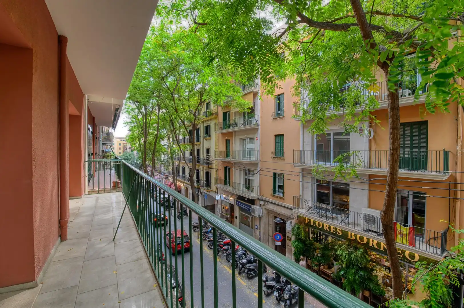 Flat with terrace for sale in BARO DE SANTA MARIA DEL S, imagen 2
