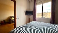 Bedroom of Flat for sale in  Barcelona Capital  with Air Conditioner