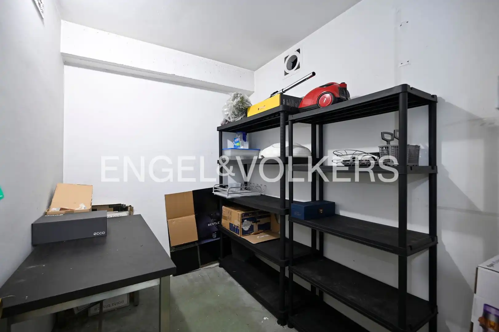 Piso en venta en Valdenoja