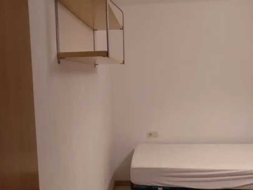 Dormitori de Pis de lloguer en Campanar