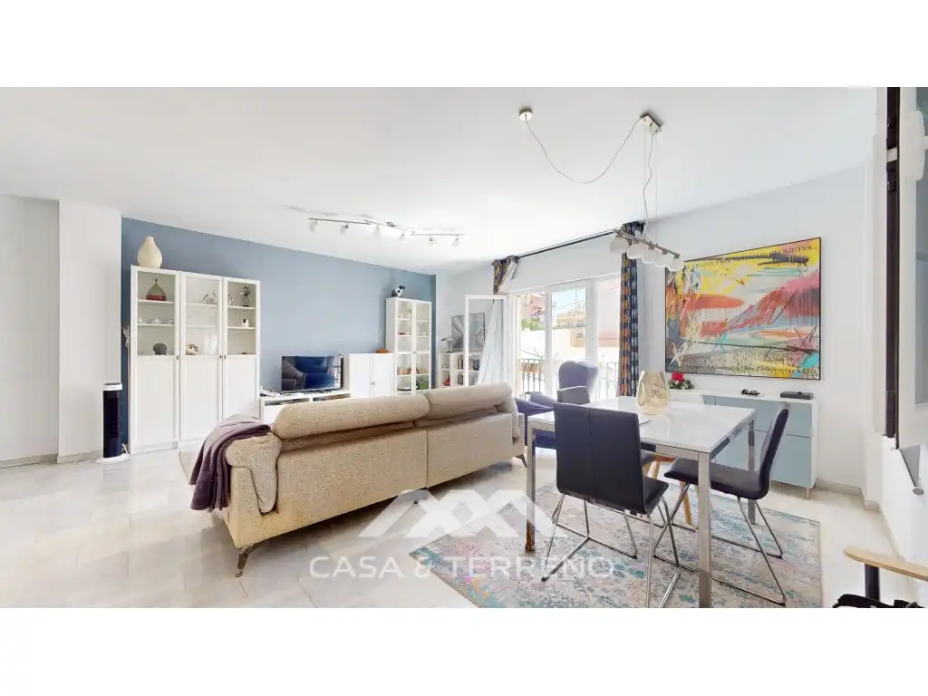 Sala de estar de Dúplex en venta en Algarrobo con Amueblado y Balcón