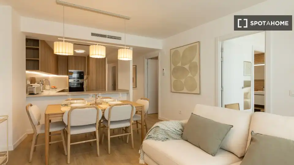 Comedor de Piso de alquiler en Valencia con Aire acondicionado, Calefacción y Amueblado