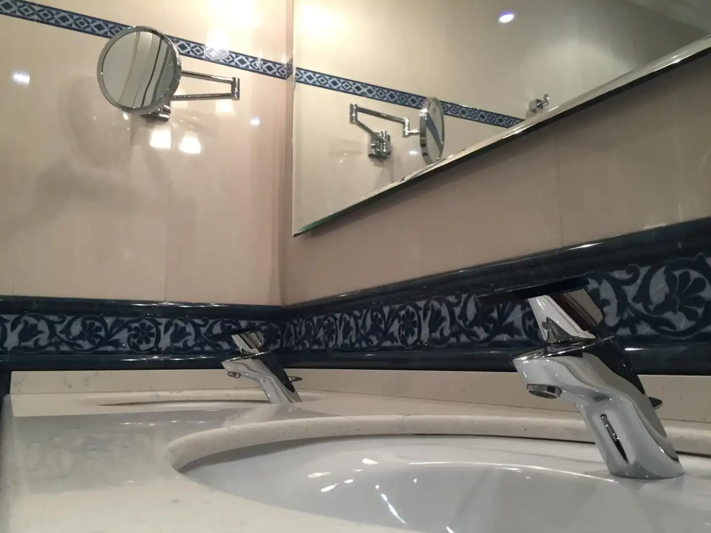 Baño de Piso de alquiler en Vilagarcía de Arousa con Calefacción, Amueblado y Horno