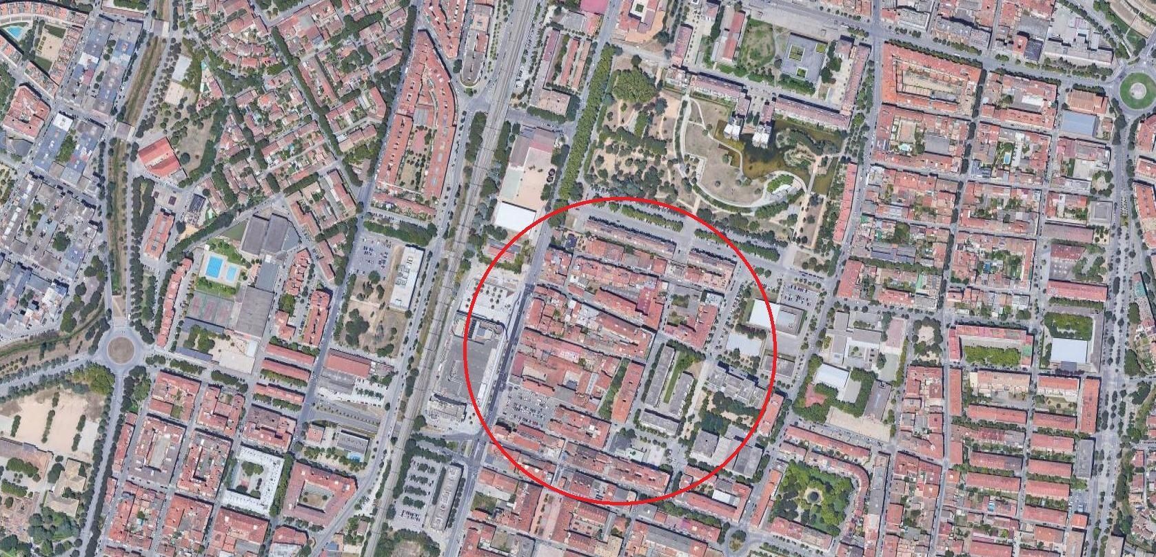 Exterior view of Building for sale in Girona Capital
