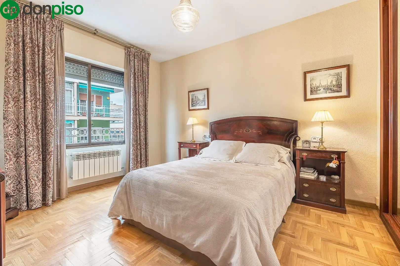 Bedroom of Flat for sale in Granada