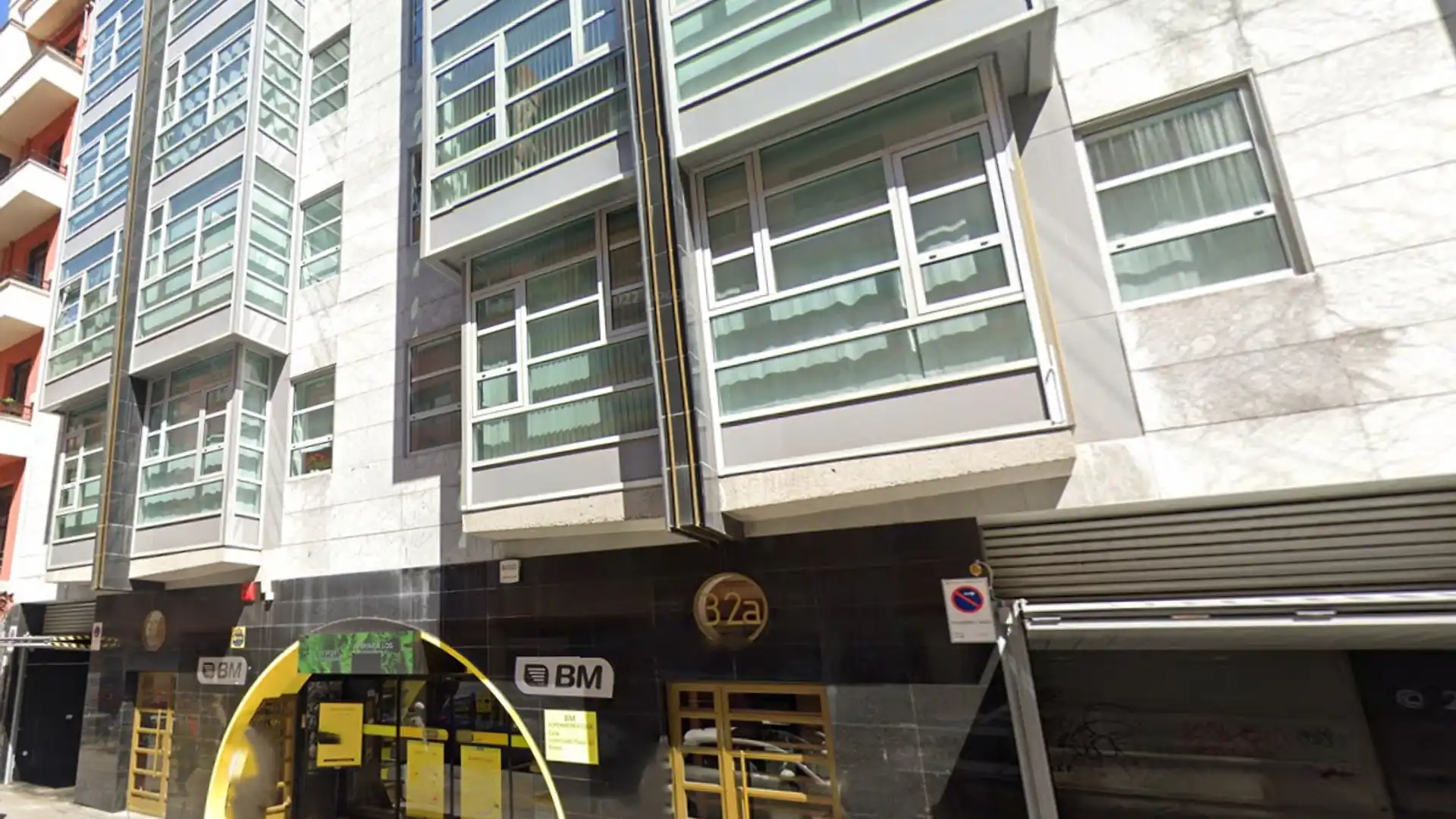 Vista exterior de Garaje de alquiler en Bilbao 