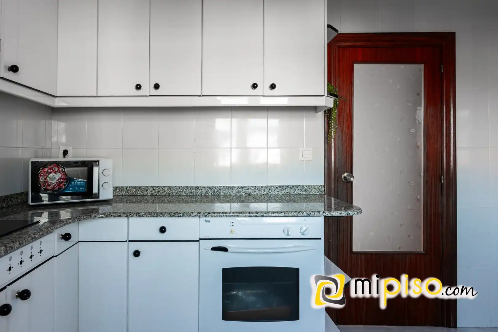 Kitchen of Flat for sale in Colindres, Cantabria