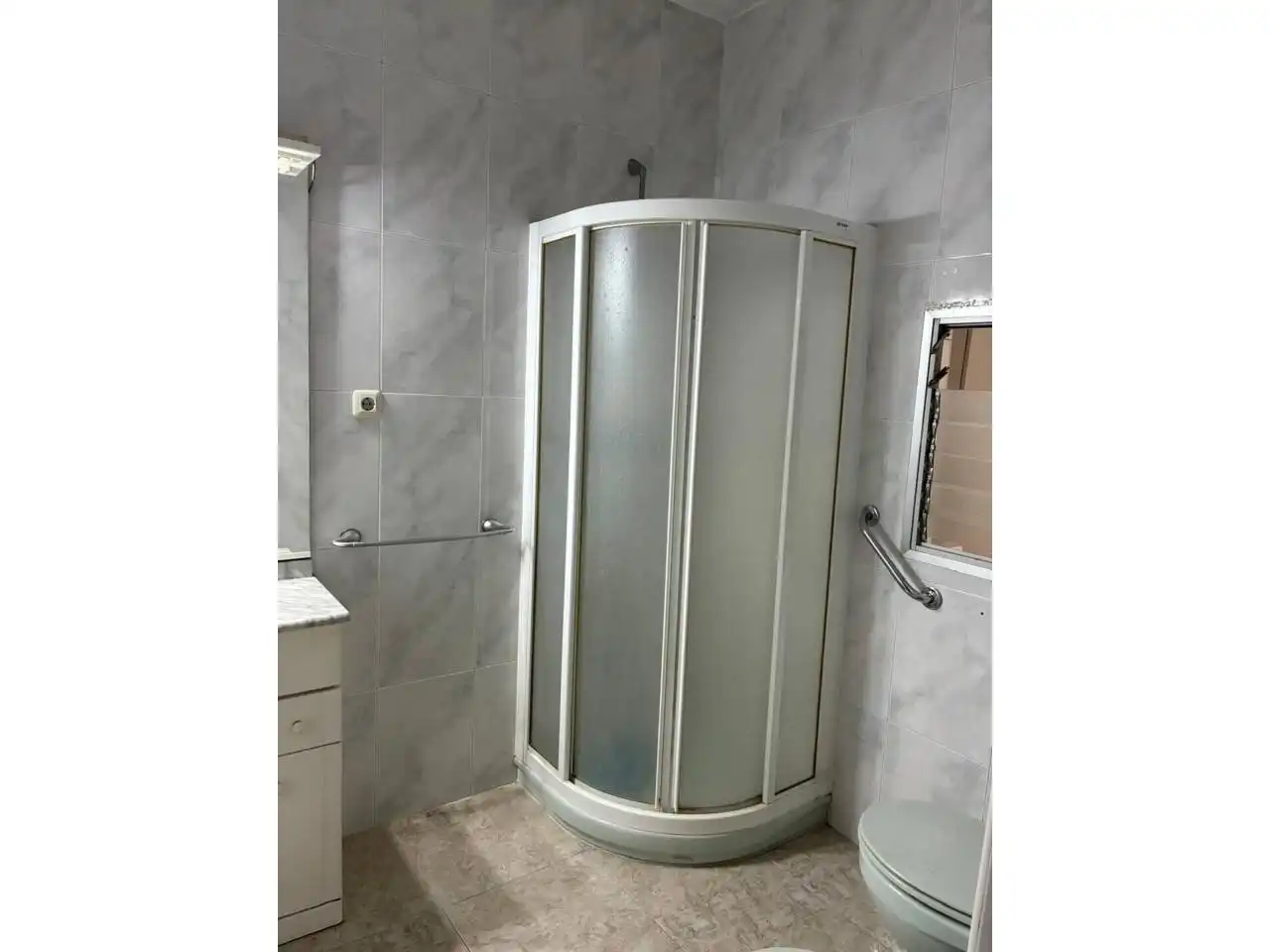Baño de Piso en venta en Murcia con Aire acondicionado y Balcón
