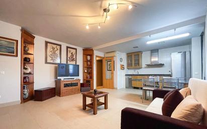 Living room of Flat for sale in Tudela  with Air Conditioner, Heating and Storage room