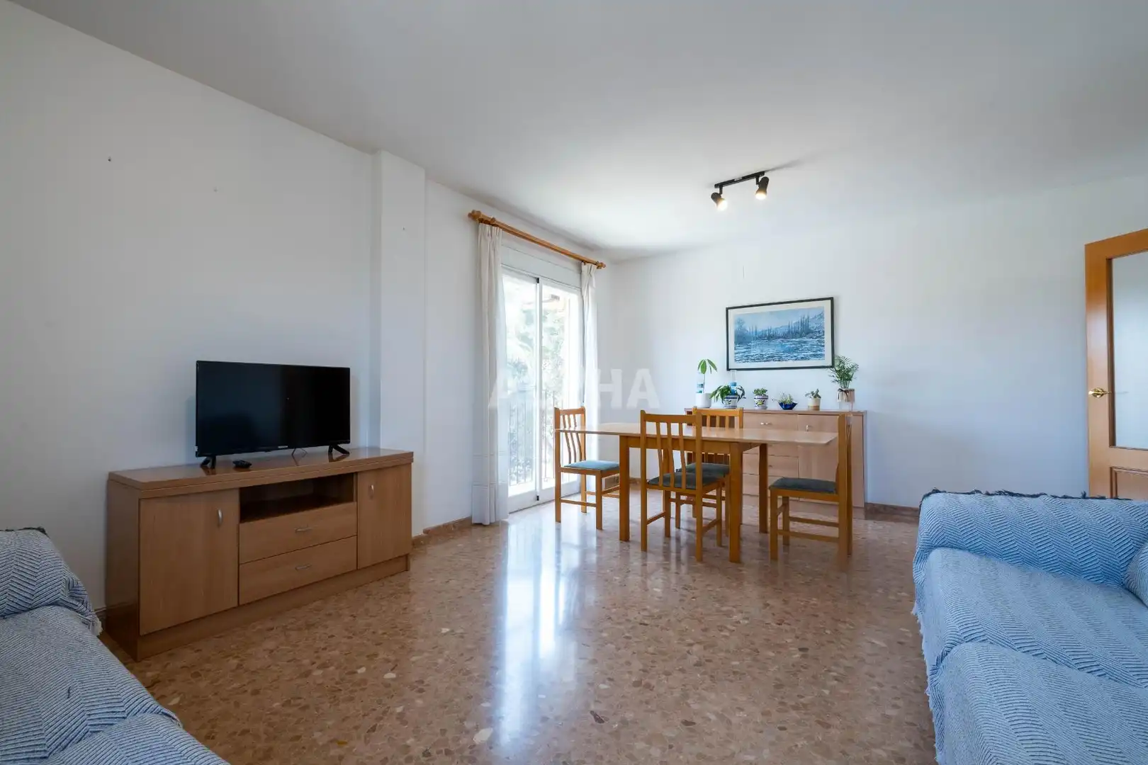 Wohnzimmer von Wohnung zur untervermieten in Moncada mit Klimaanlage, Heizung und Terrasse