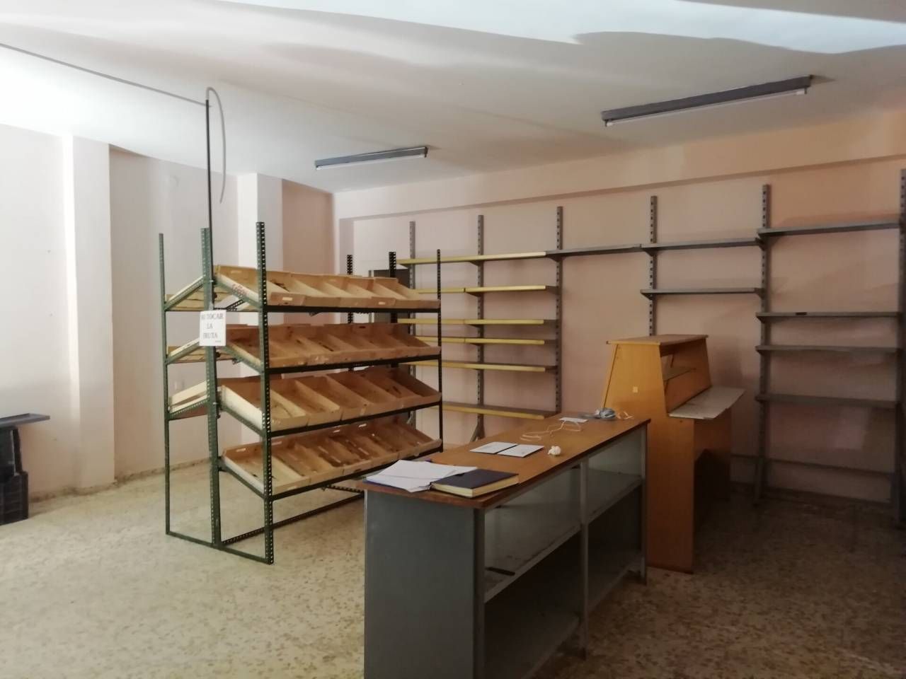 Local en venda en  Huelva Capital