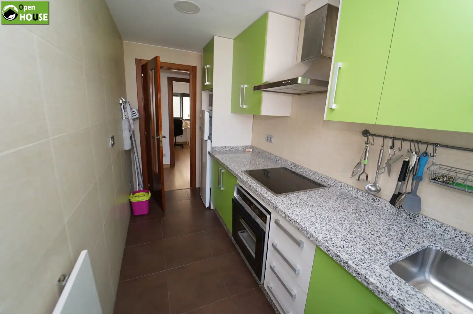 Kitchen of Flat for rent in Armilla  with Air Conditioner, Furnished and Oven