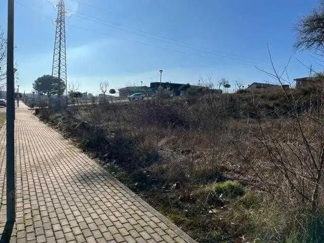 Residential land for sale in Viana de Cega, imagen 5