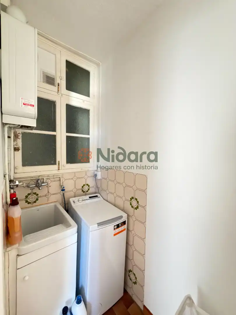 Kitchen of Flat for sale in Barcelona  with Air Conditioner, Heating and Parquet flooring