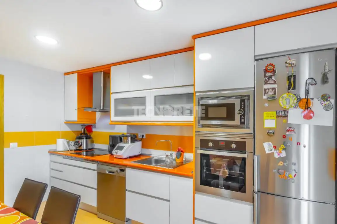 Kitchen of Flat for sale in Toledo  with Heating