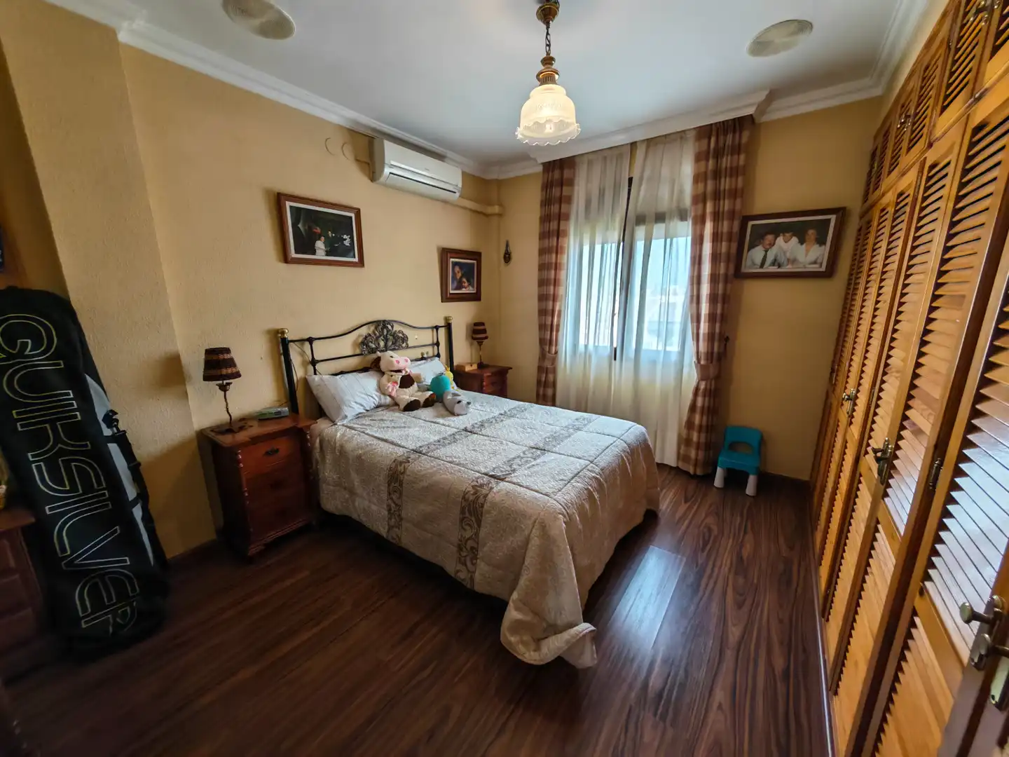 Habitación de Casa o chalet en venta en Alhaurín de la Torre con Aire acondicionado, Calefacción y Jardín privado