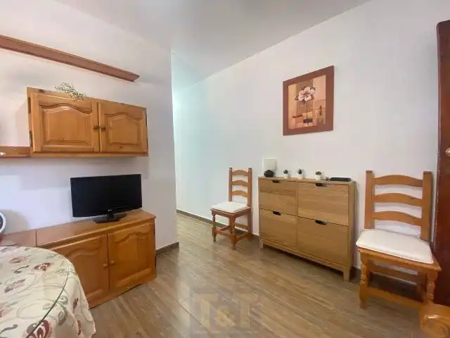 Dormitori de Apartament en venda en La Antilla amb Aire condicionat i Moblat