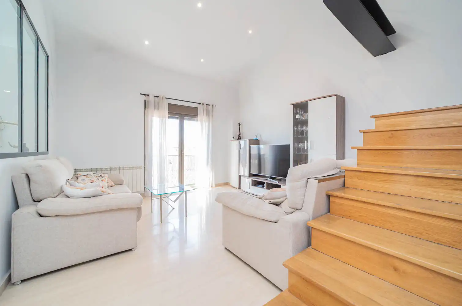 Living room of Duplexes for sale in Illescas  with Air Conditioner, Heating and Oven