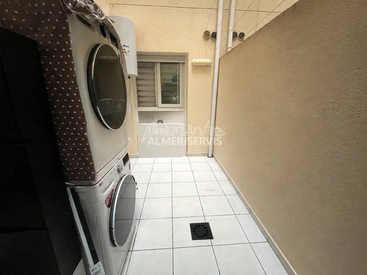 Wohnung mit Pool zum Verkauf in Calle Arquitecto Julián Laguna, imagen 21
