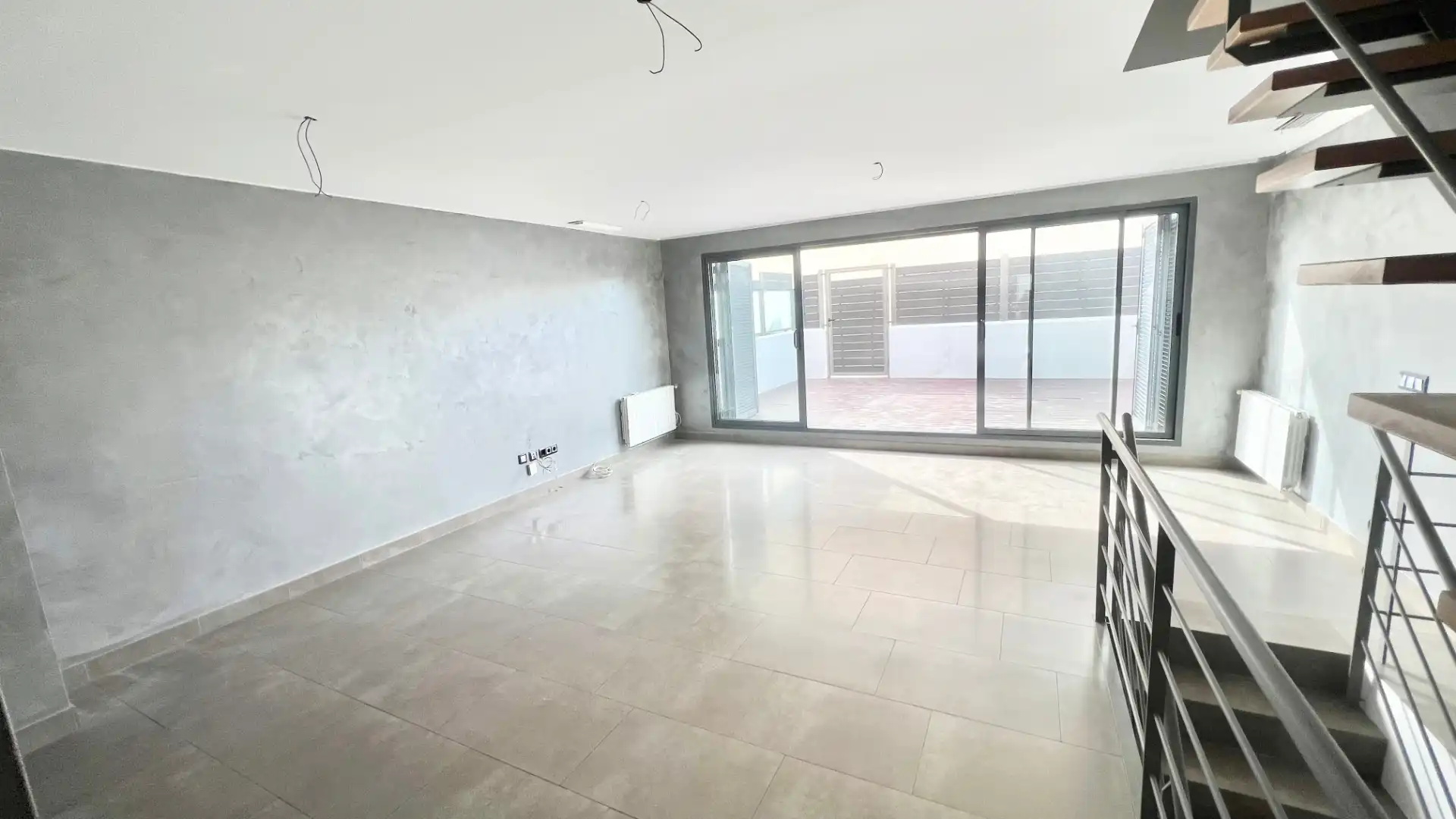Casa adosada en venda en La Pobla de Farnals amb Aire condicionat, Calefacció i Jardí privat