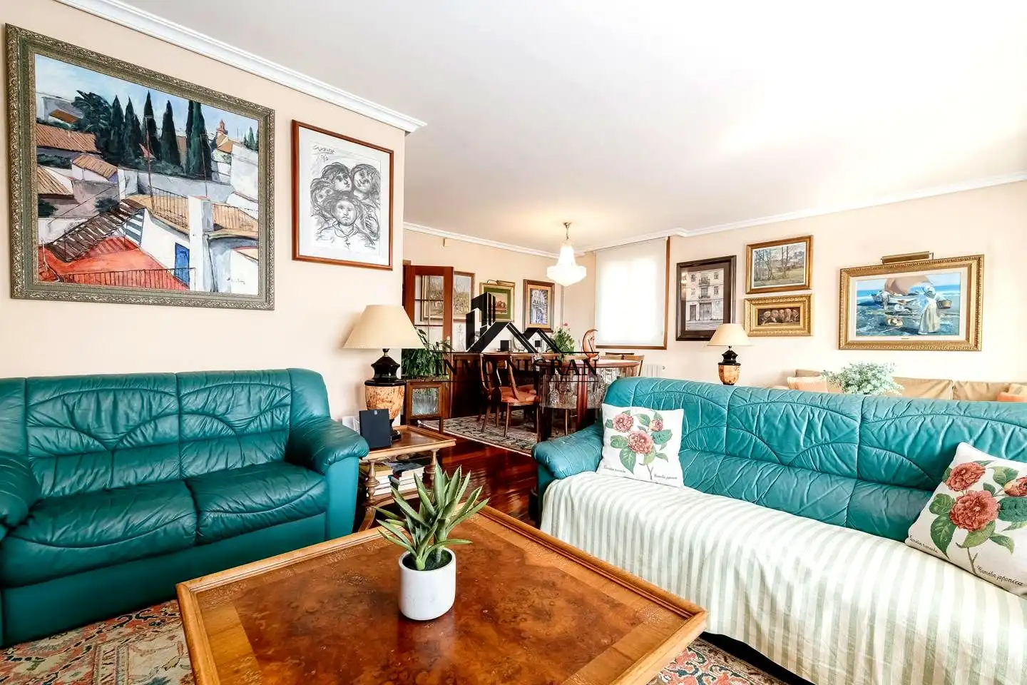 Living room of Houses for sale in Vigo   with Private garden, Terrace and Storage room