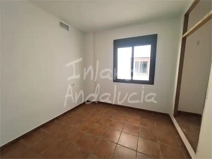 Habitación de Apartamento en venta en Alcaucín con Terraza y Piscina comunitaria