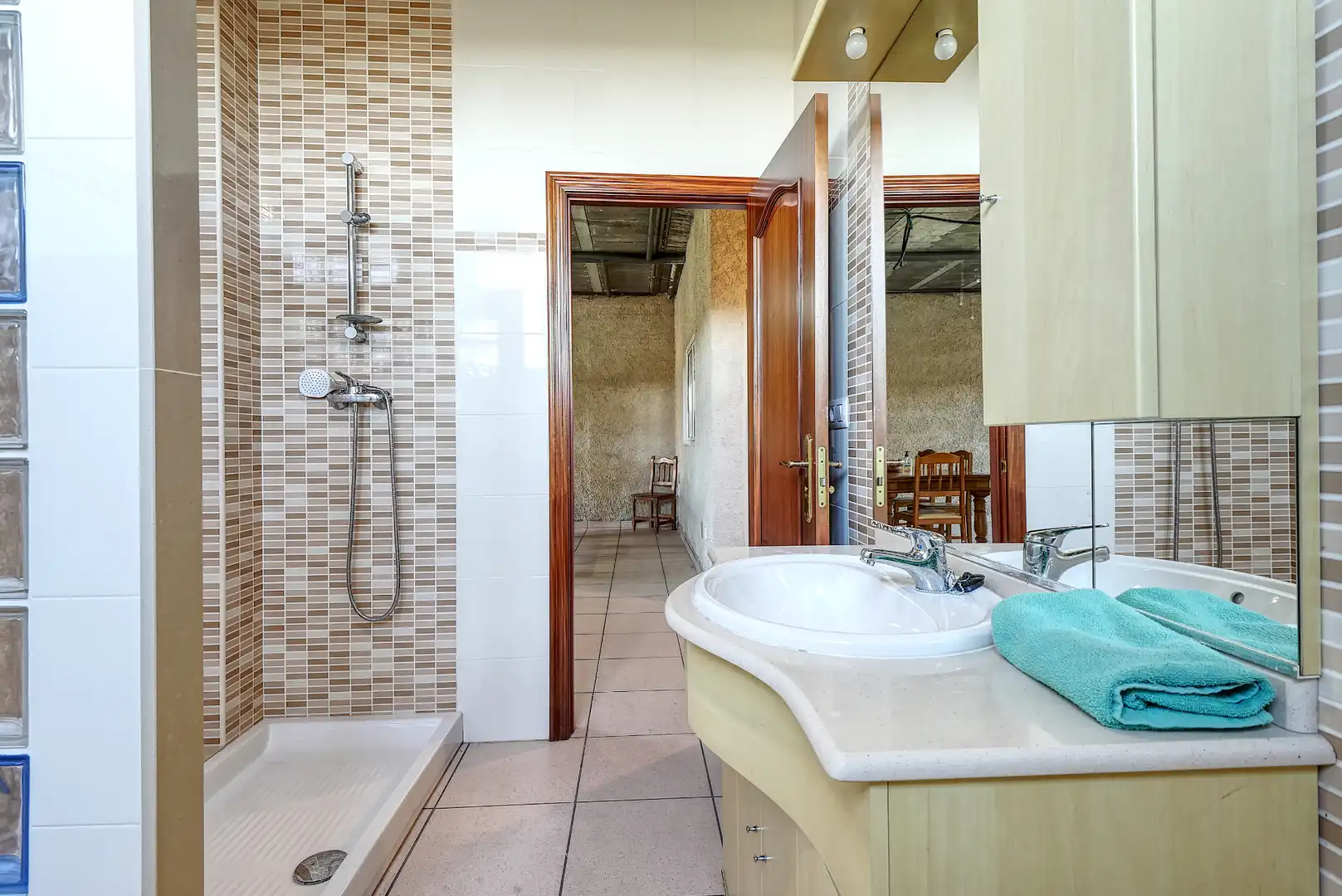 Bathroom of Houses for sale in Cerceda  with Private garden and Oven