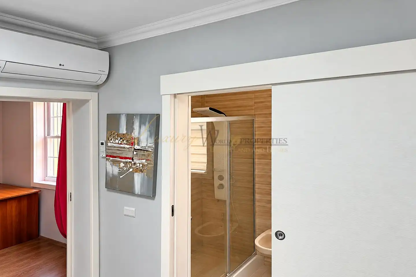 Bathroom of Houses for sale in Las Rosas