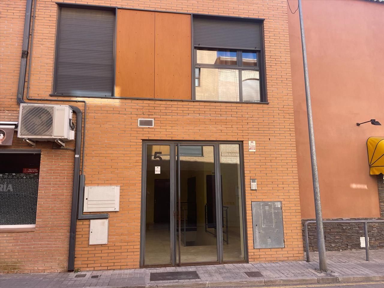 Exterior view of Garage to rent in Bargas
