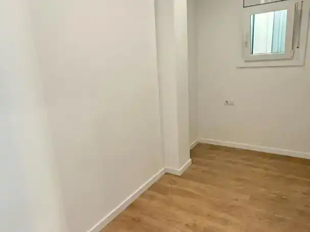 Flat for sale in  Barcelona Capital
