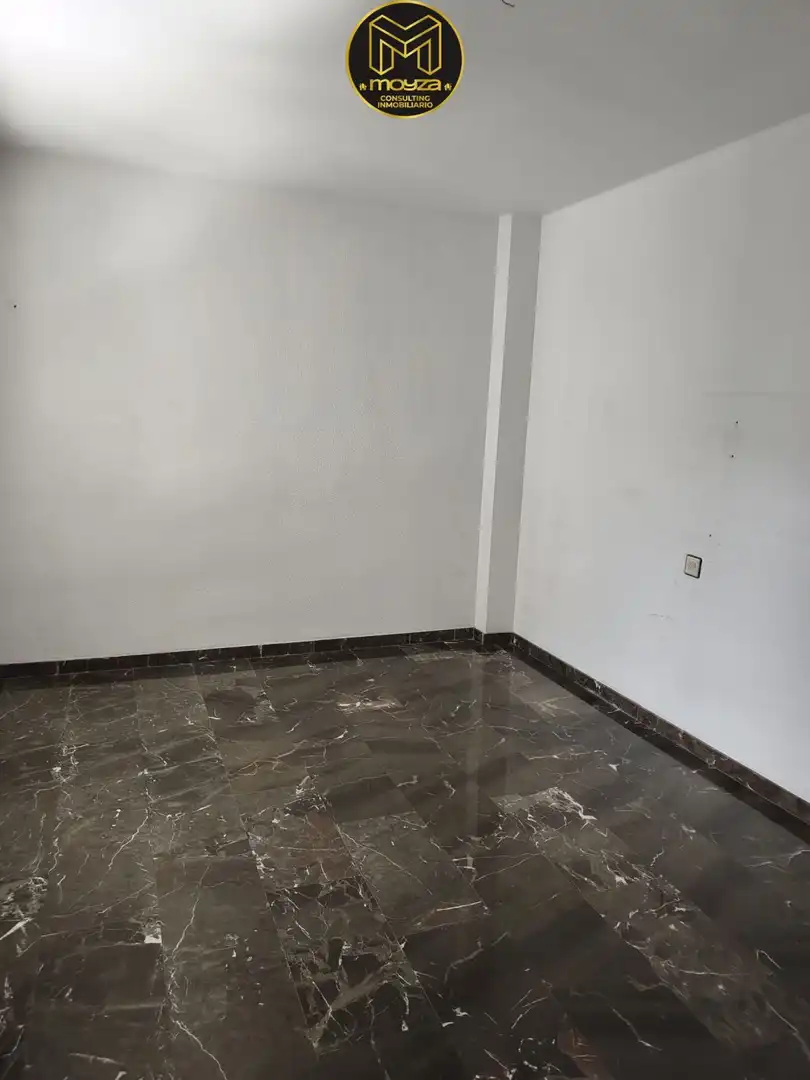 Piso con terraza en venta en Peñamefecit - Avda Barcelona, imagen 3