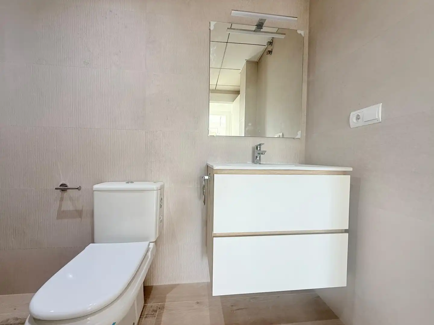 Baño de Apartamento en venta en Deltebre