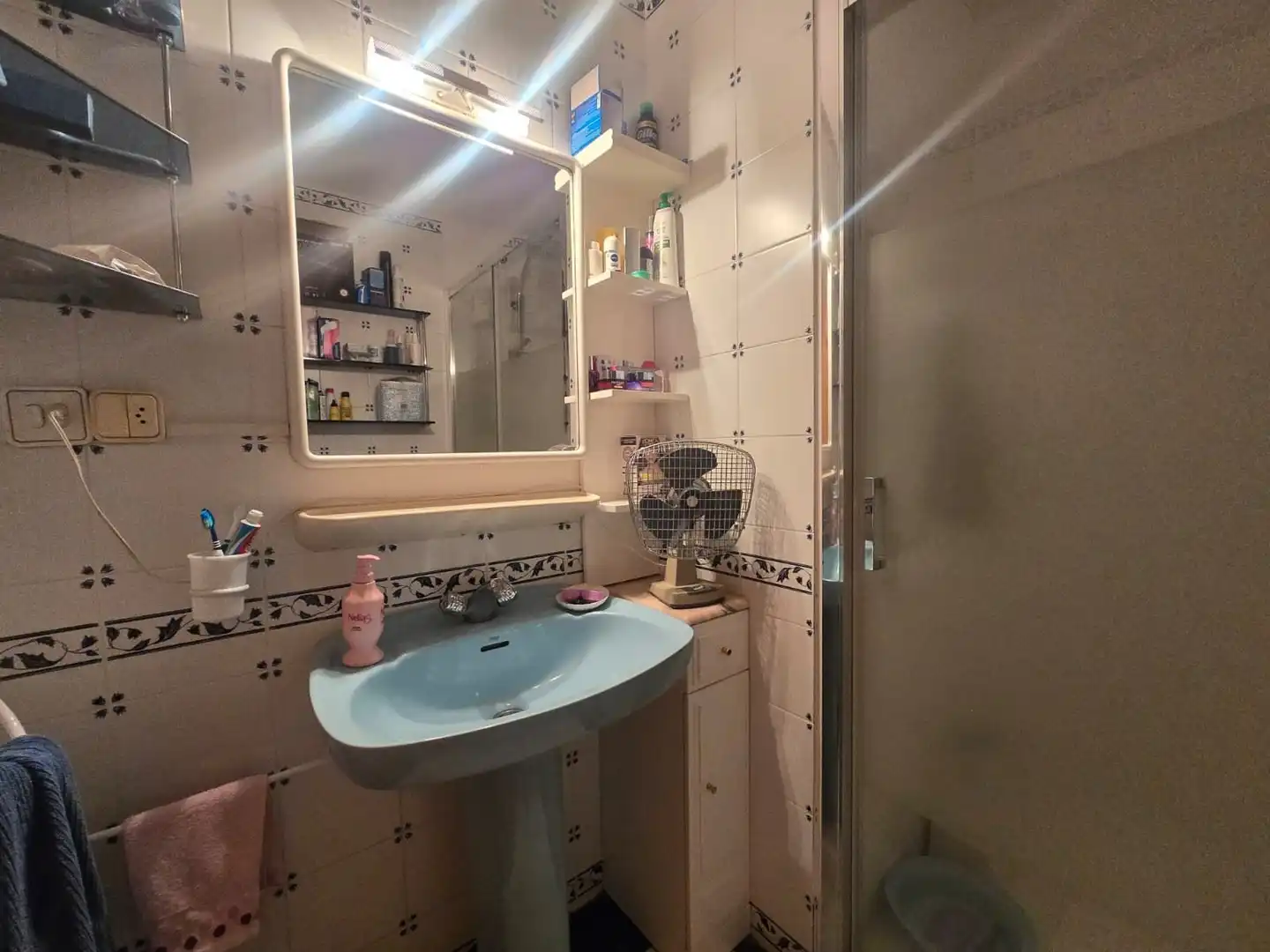 Badezimmer von Haus oder Chalet zum Verkauf in Santa Pola mit Heizung und Möbliert