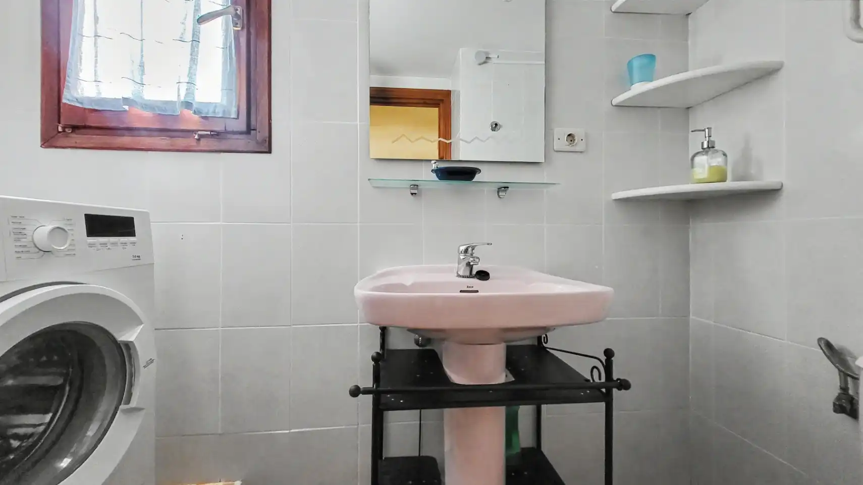 Bathroom of Apartments for sale in Dénia  with Air Conditioner, Heating and Private garden