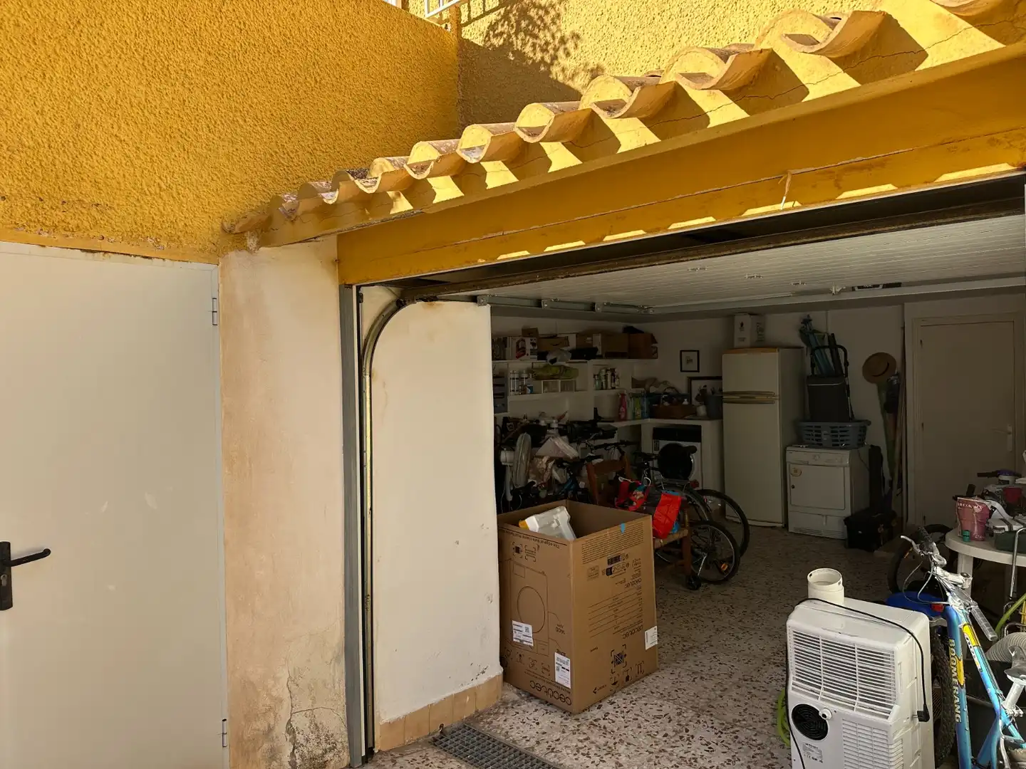 Einfamilien-Reihenhaus zum Verkauf in Orihuela mit Terrasse, Abstellraum und Schwimmbad