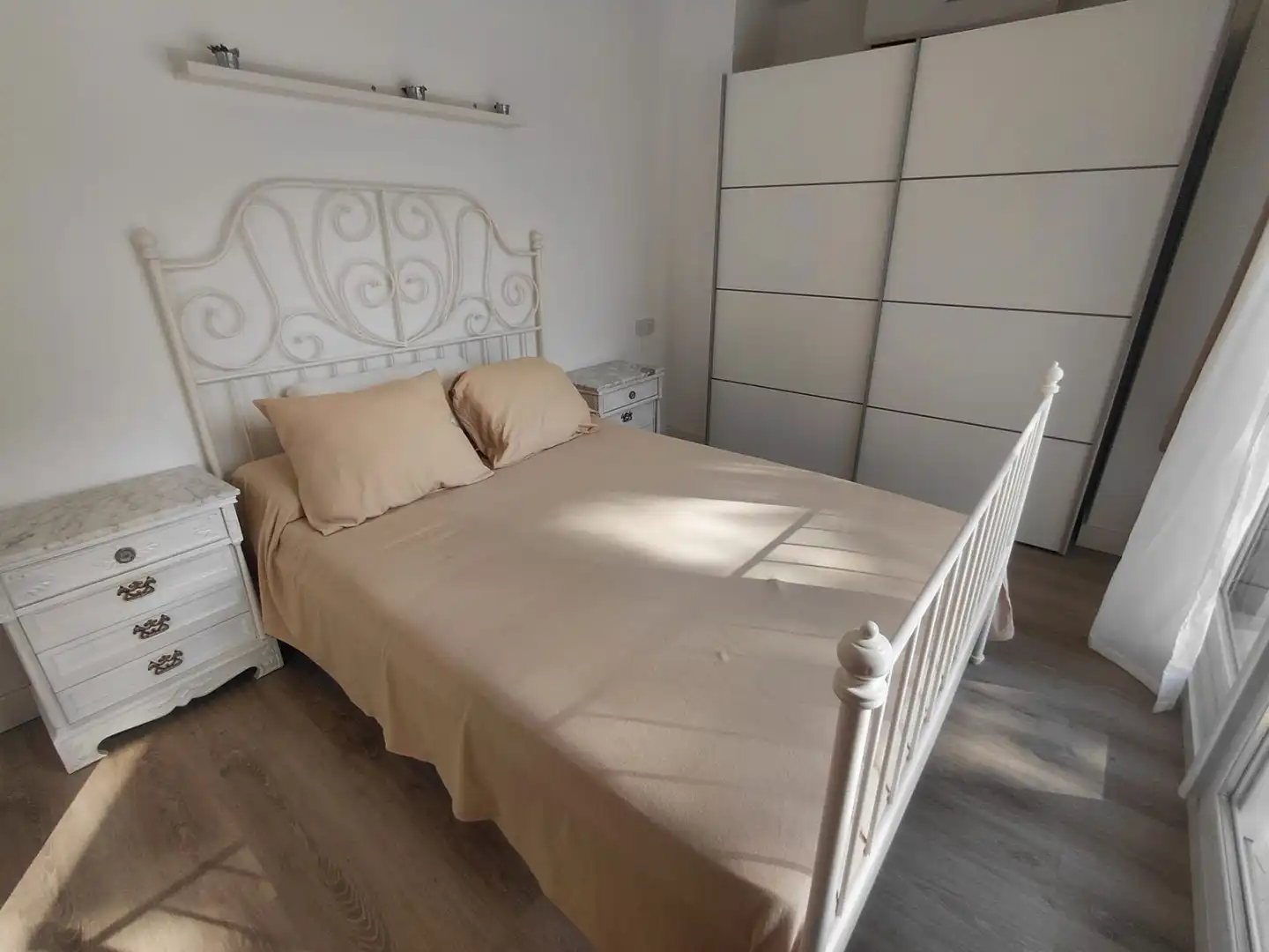 Dormitori de Casa o xalet en venda en La Nucia amb Aire condicionat, Jardí privat i Traster