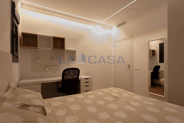 Piso en Venta en Carrer de Felip II en La Sagrera