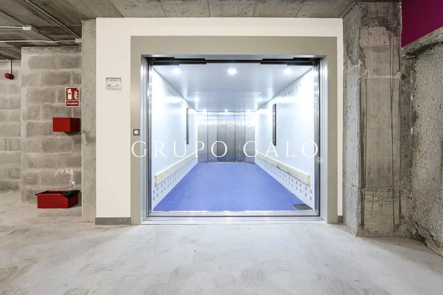 Wohnung zur Miete in Rúa de Bolivia, Plaza España - Corte Inglés