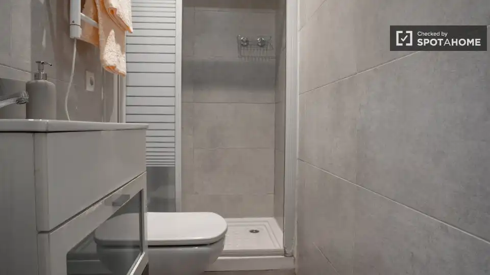 Wohnung mit Balkon zur Miete in Latina, imagen 7
