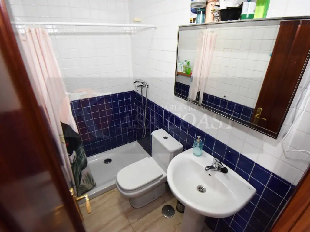Baño de Estudio en venta en Mijas con Aire acondicionado y Amueblado