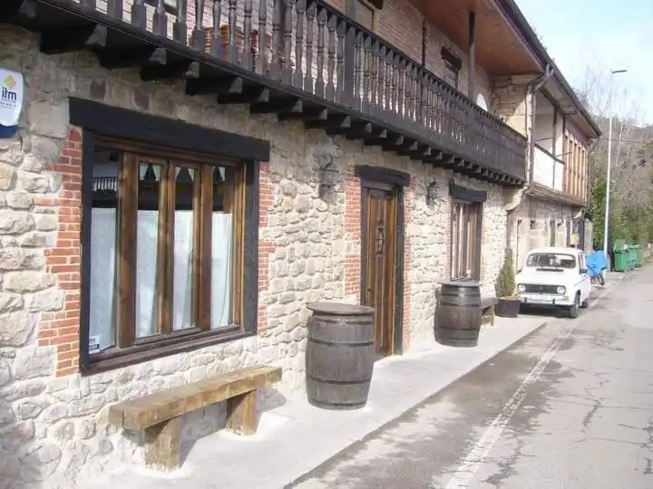 Casa o xalet en venda en Arenas de Iguña amb Aire condicionat i Balcó