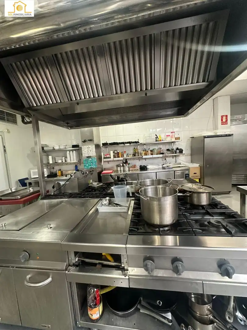 Business premises to rent in Casco Antiguo, imagen 4