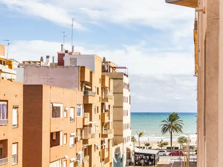Vista exterior de Piso en venta en Sagunto / Sagunt con Terraza