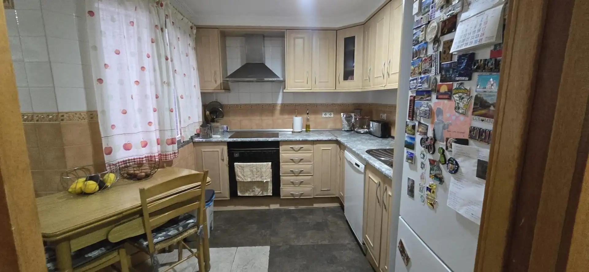 Cocina de Dúplex en venta en Sant Joan d'Alacant con Aire acondicionado, Parquet y Amueblado