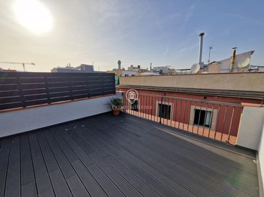 Penthouse mit Aufzug zum Verkauf in Carrer ESCUDELLERS