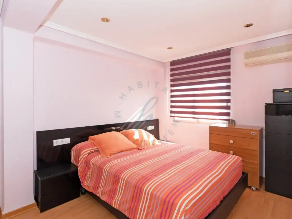 Schlafzimmer von Wohnung zum Verkauf in Valencia