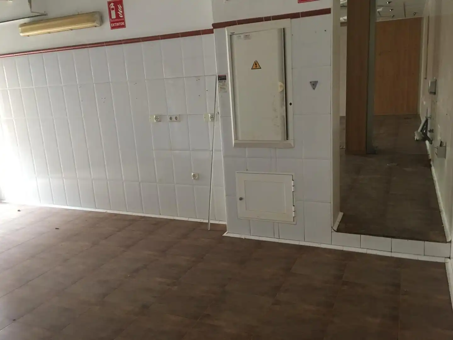 Local comercial de lloguer a Calle las Palmeras 2, imagen 2