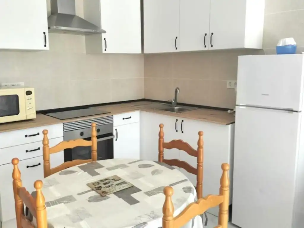 Cuina de Casa o xalet en venda en Torrevieja amb Aire condicionat, Moblat i Forn